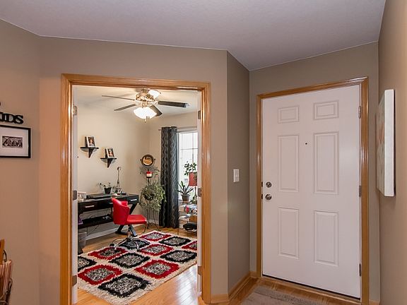 3rd image of 772 SE Willow Brook Ct