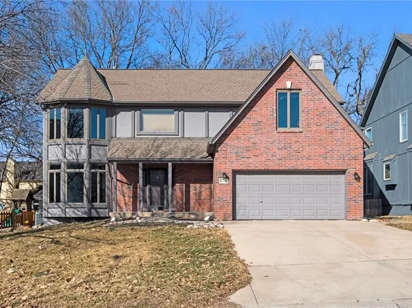 18590 W 117th St, Olathe, KS 66061