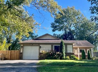 1028 Ridgewood Dr, Bolingbrook, IL 60440