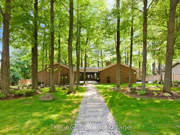 23 Cedarwood Cres, King, ON L0G 1N0