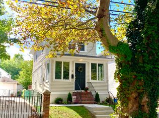 70 Burnside Ave, Staten Island, NY 10302