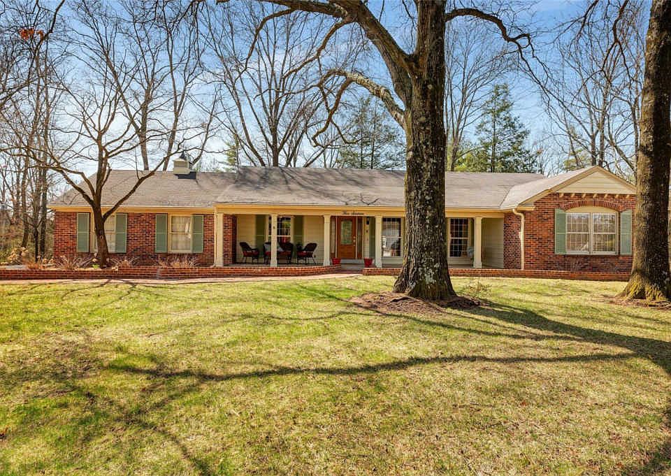 1st image of 516 Timberwyck Dr