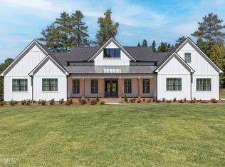 460 London Rd, Ball Ground, GA 30107