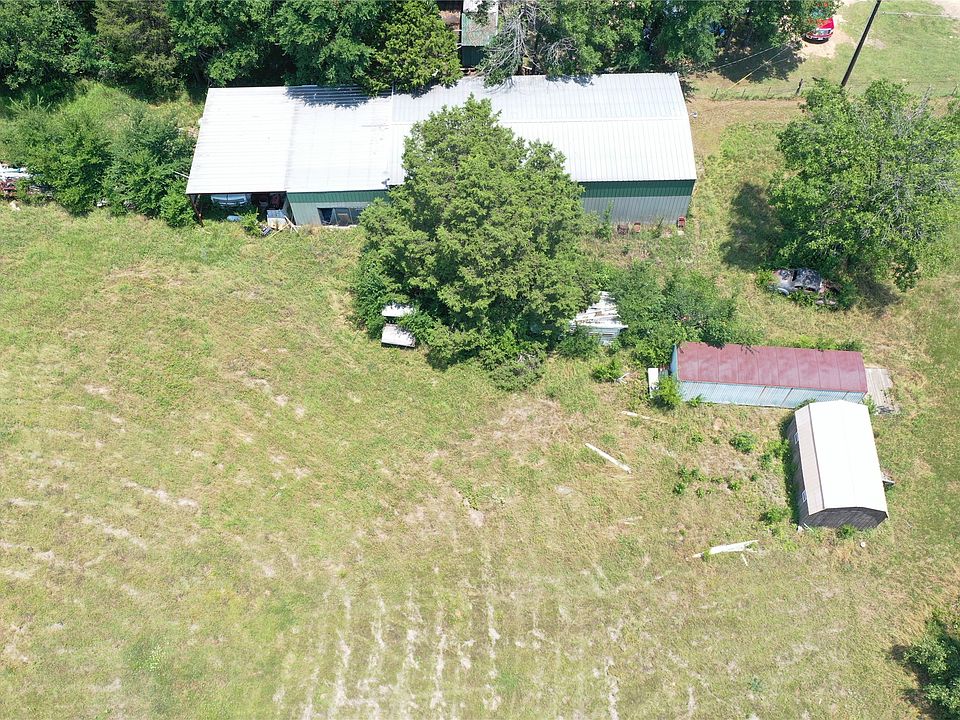 1st image of 381 Paddock Dr