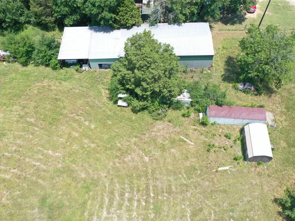 381 Paddock Dr, Mabank, TX 75156
