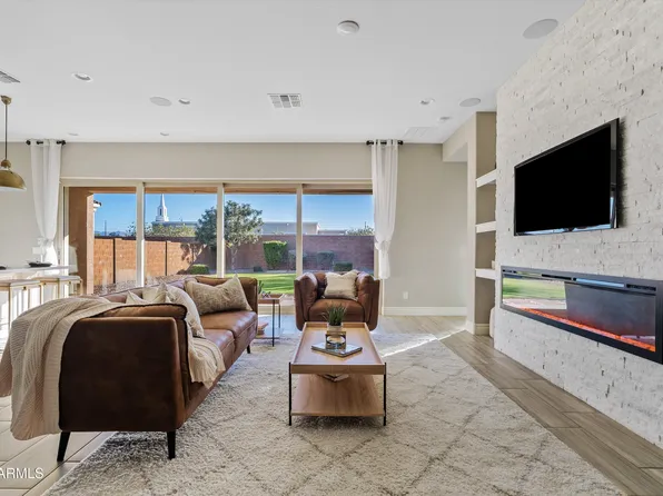 4431 S BENTON Lane, Mesa, AZ 85212