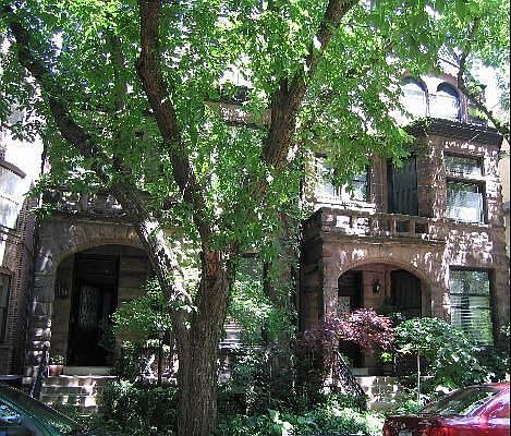 2nd image of 428 W Arlington Pl