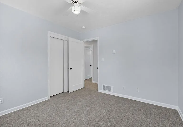 109 3rd St #1 — Photo 16