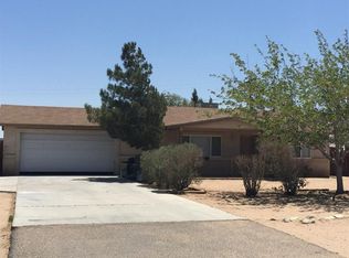 11483 Primrose Ave, Hesperia, CA 92345