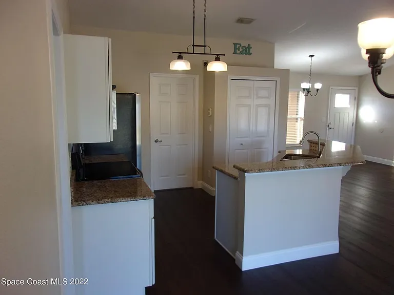 5614 Ada St — Photo 8