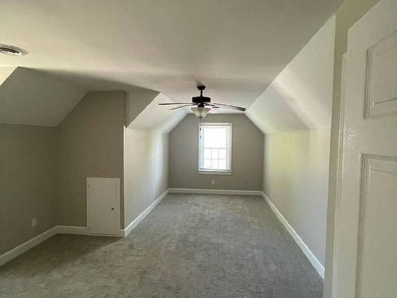 3rd image of 109 Ketch Point Ct