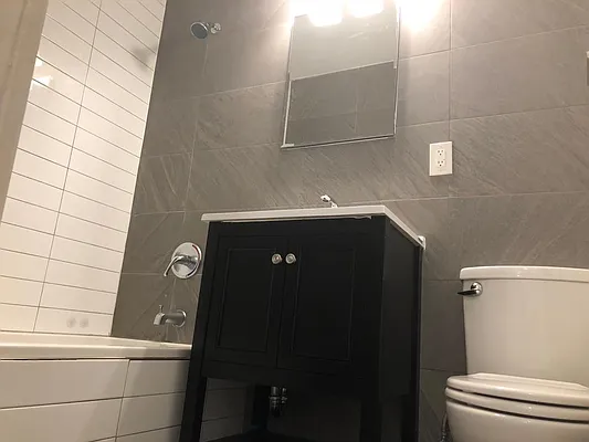 Rented by Premier Metro Realty Corp | media 46