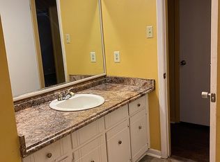 1002 Towering Oaks Dr, Jacksonville, AR 72076