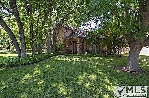 1st image of 4108 Lake Breeze Dr
