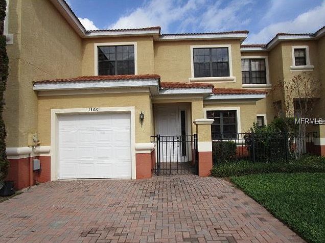 1st image of 1306 Clove Dr