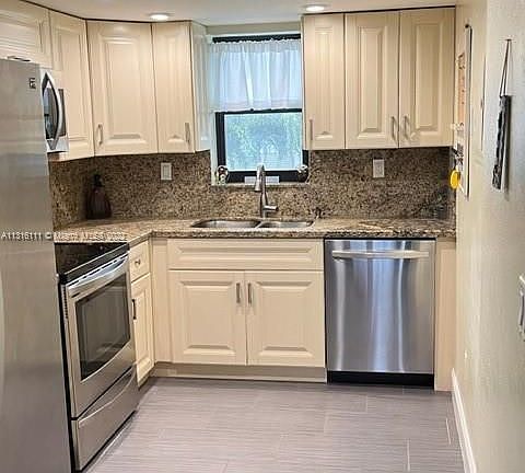 5th image of 11000 S Ocean Dr APT 3-J
