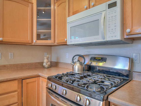4th image of 59 Kiva Pl
