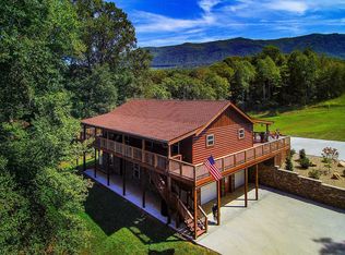 1007 Frank Thornton Rd, Dandridge, TN 37725