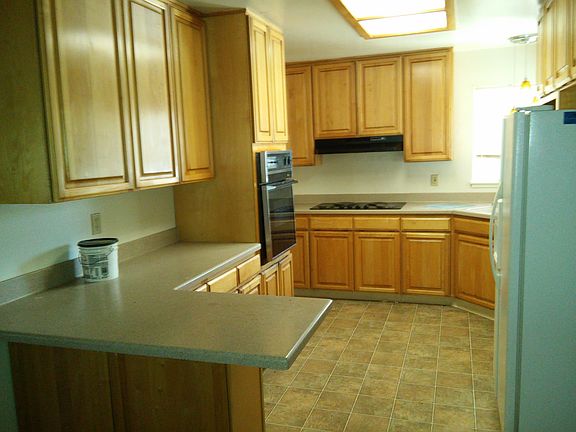 3rd image of 3155 Mauricia Ave