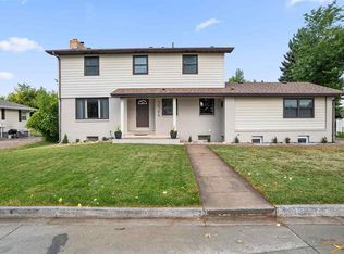 3944 Jackson Blvd, Rapid City, SD 57702