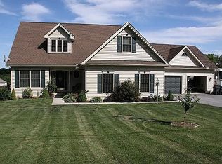 733 Rockville Rd, Spring Grove, PA 17362