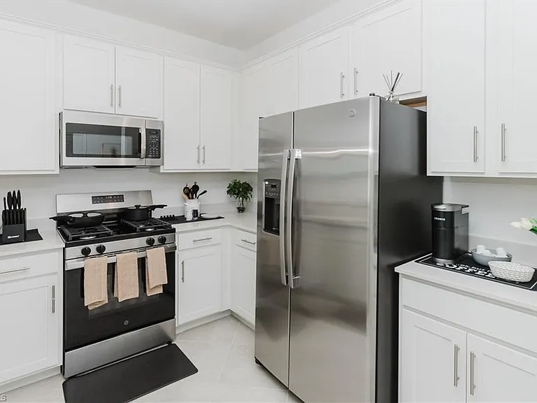 14819 White Pearl Rd #14819 — Photo 3