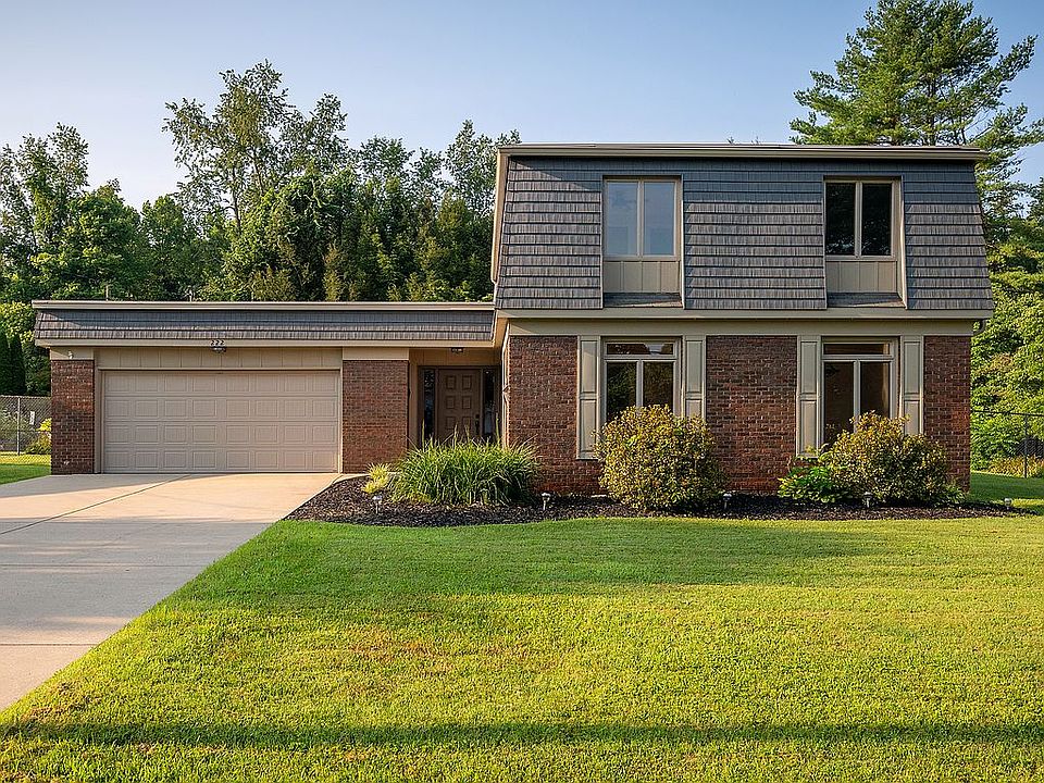 1st image of 222 Beechwood Ests