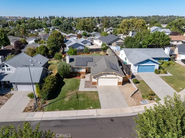 343 Arabian Ln, Paso Robles, CA 93446