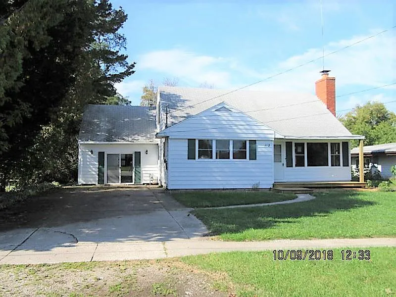 112 S Huron Rd photo 1
