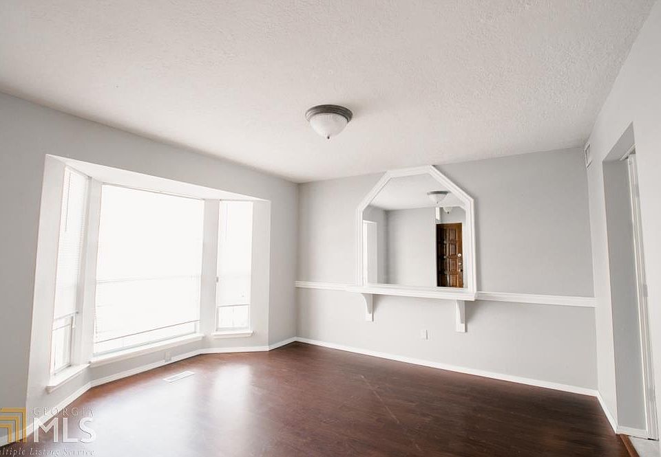 1st image of 7019 N Shore Dr