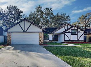 4137 Spring Way Cir, Valrico, FL 33596