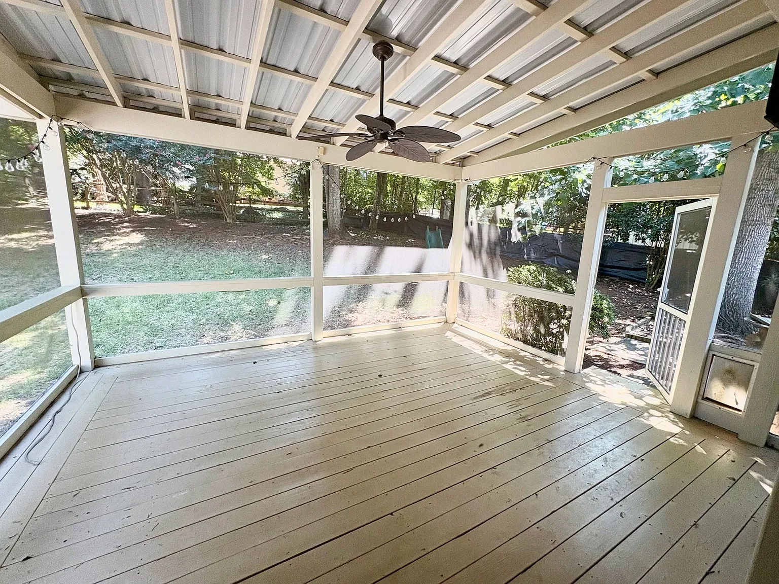 9109 Twin Trail Dr — Photo 3