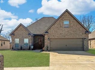 5623 Creekview Dr, Jonesboro, AR 72404