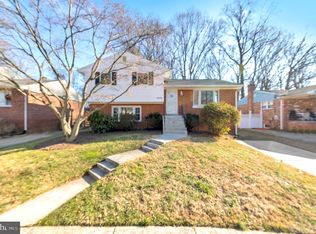 4220 Isbell St, Silver Spring, MD 20906