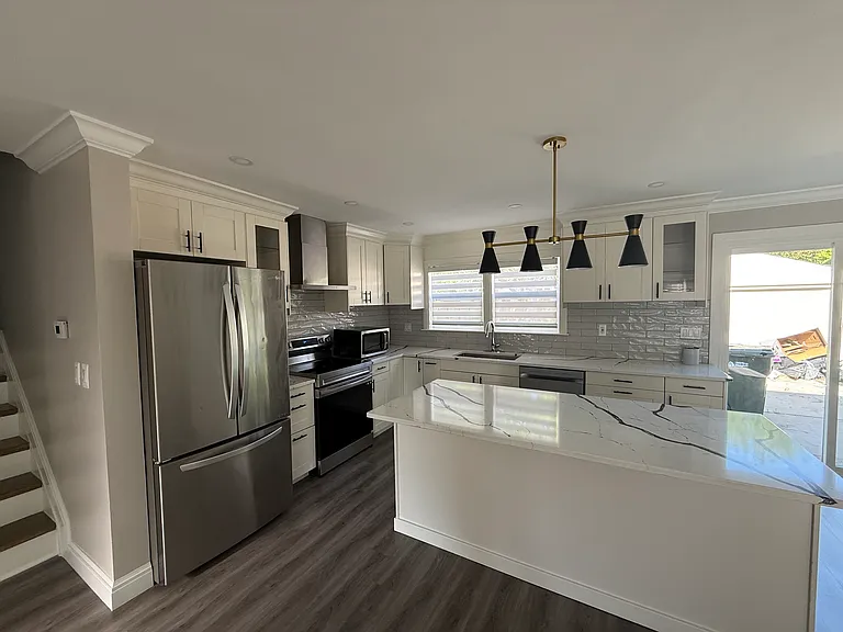 42780 Buckingham Dr — Photo 10