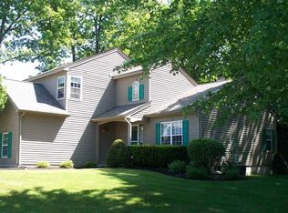 22 Commons Blvd, Halfmoon, NY 12065