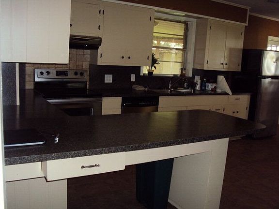 5th image of 1510 Himalaya Ave