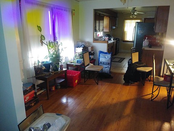 4th image of 14316 S Dearborn St