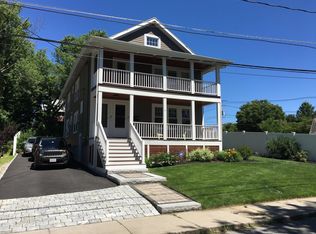 9 Richardson St, Winchester, MA 01890