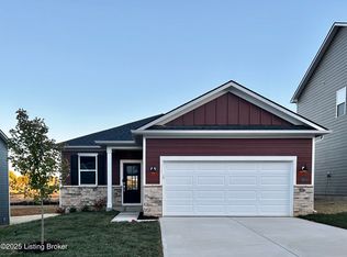 16813 Aiken Ridge Cir, Louisville, KY 40245