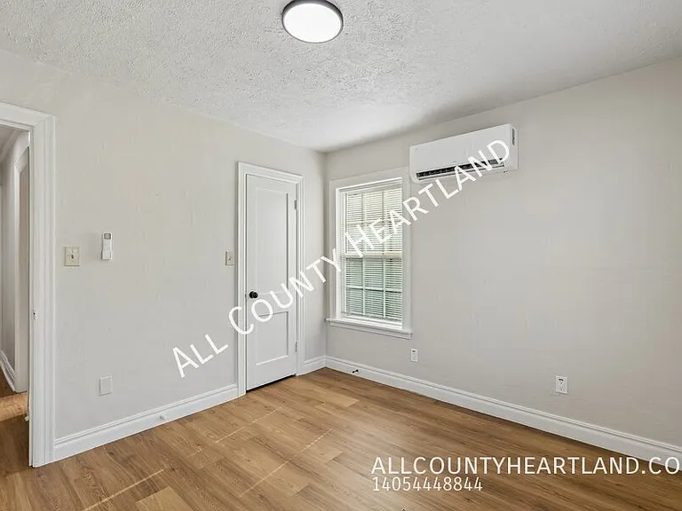 2145 NW 32nd St — Photo 7