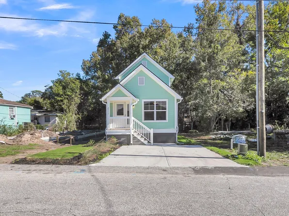 2711 Henry St, North Charleston, SC 29405