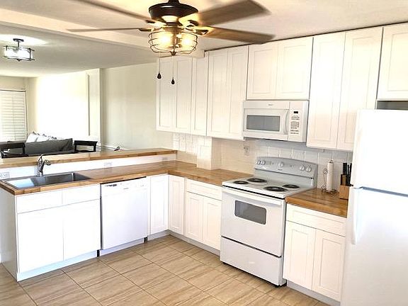 5th image of 1766 Cape Coral Pkwy E