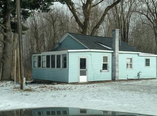 190 Robinson St, Cedar Springs, MI 49319
