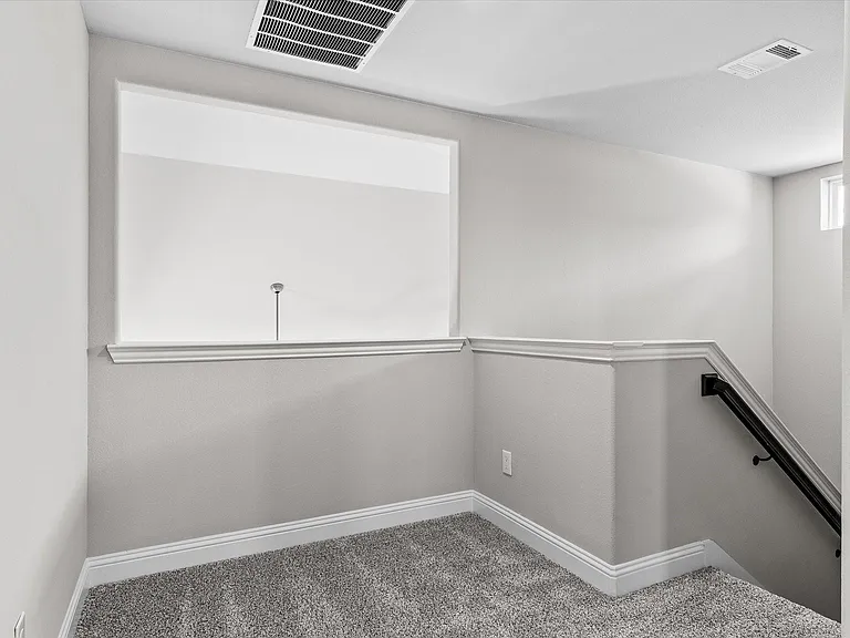 401 Parrino Pkwy — Photo 21