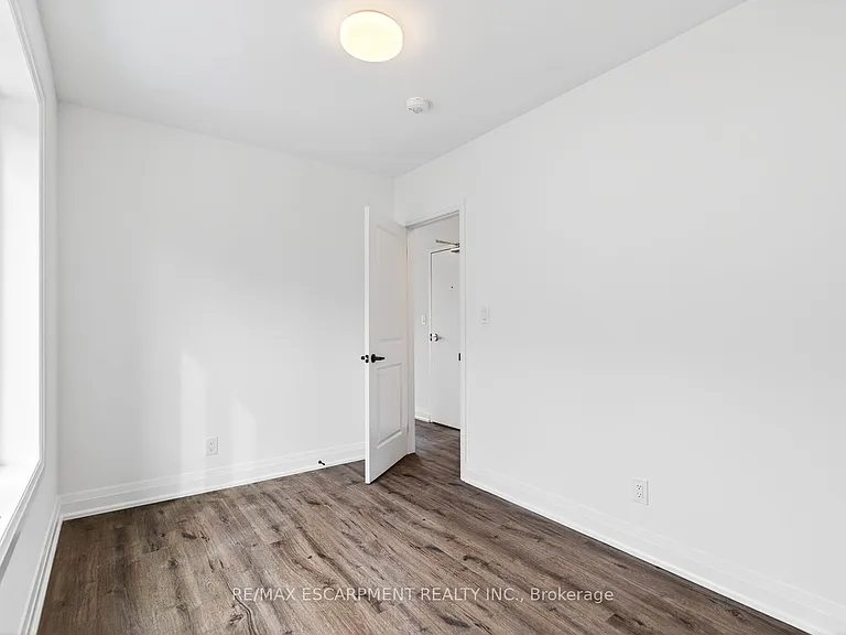 253 Saint Clair Blvd #2 — Photo 14