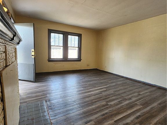 2nd image of 309 Indiana Ave