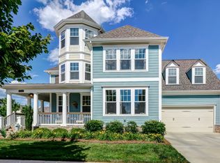 15816 Country Lake Dr, Pineville, NC 28134