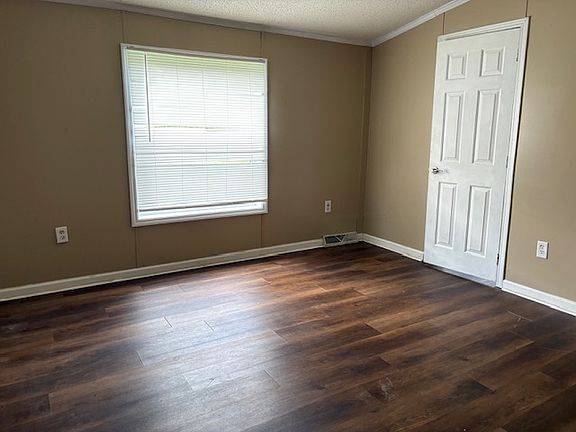 5th image of 1234 Canal Rd