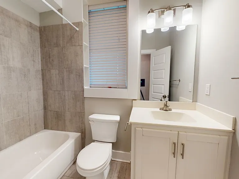 3726 Washington | Charming Updated Apartment — Photo 55